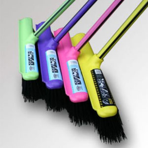 Gorilla Yard Broom